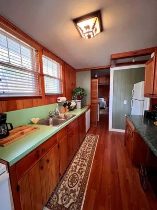 Home In Newland Luaran gambar