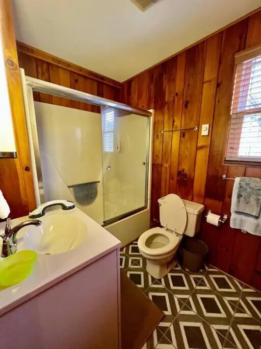 Home In Newland Luaran gambar