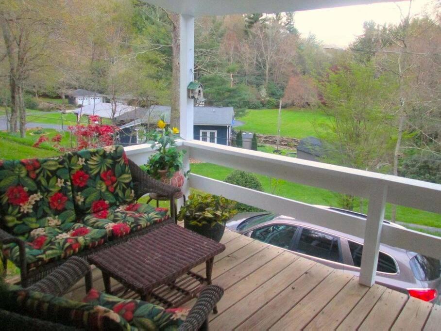 Home In Newland Luaran gambar